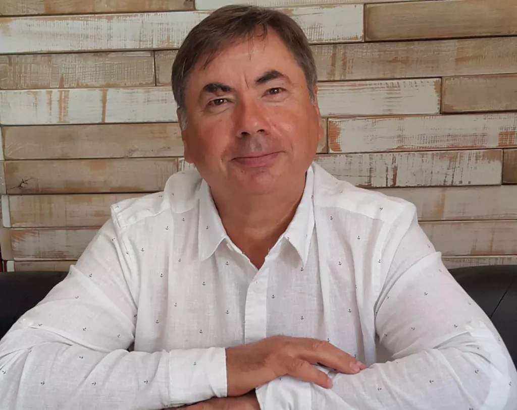 Radu Ungureanu, fondator si director general